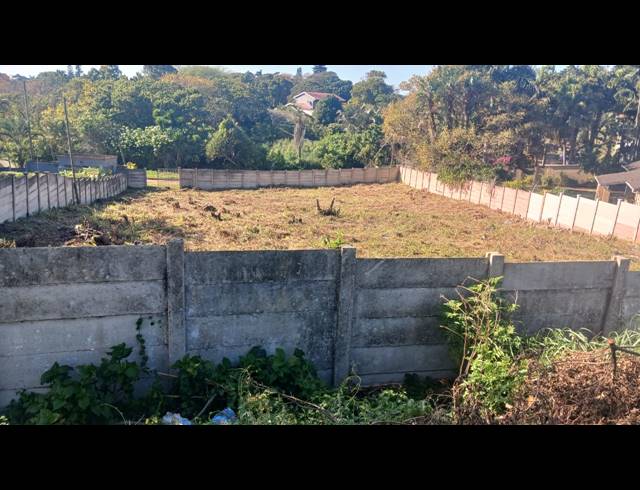 1,478M² VACANT LAND FOR SALE IN UVONGO
